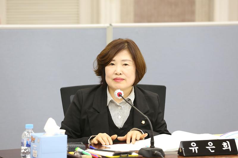2023.11.27._2023년도_행정사무감사_5일차_(유은희).jpg 이미지