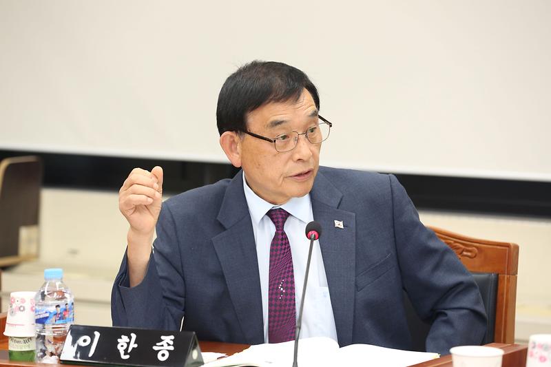 2024.10.14._제270회_제4차_복지도시위원회_(34).jpg 이미지