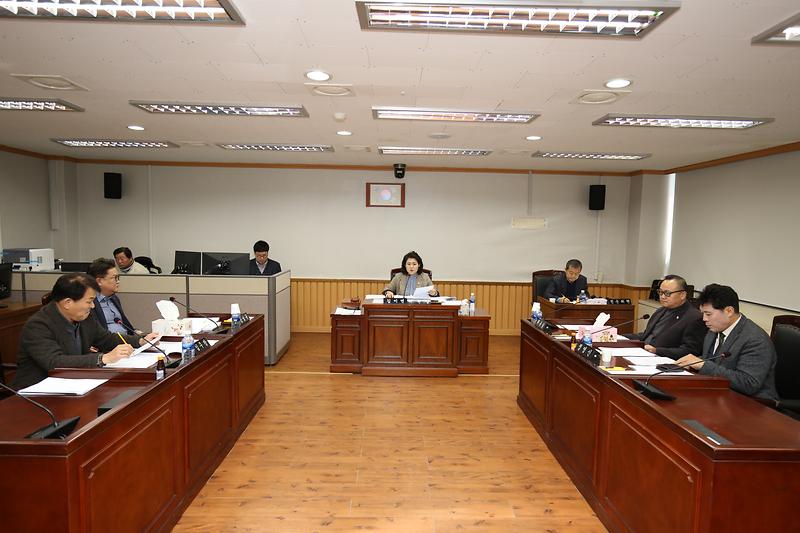 제234회 제2차 정례회 제1차 복지도시위원회(2019.12.2.) 사진