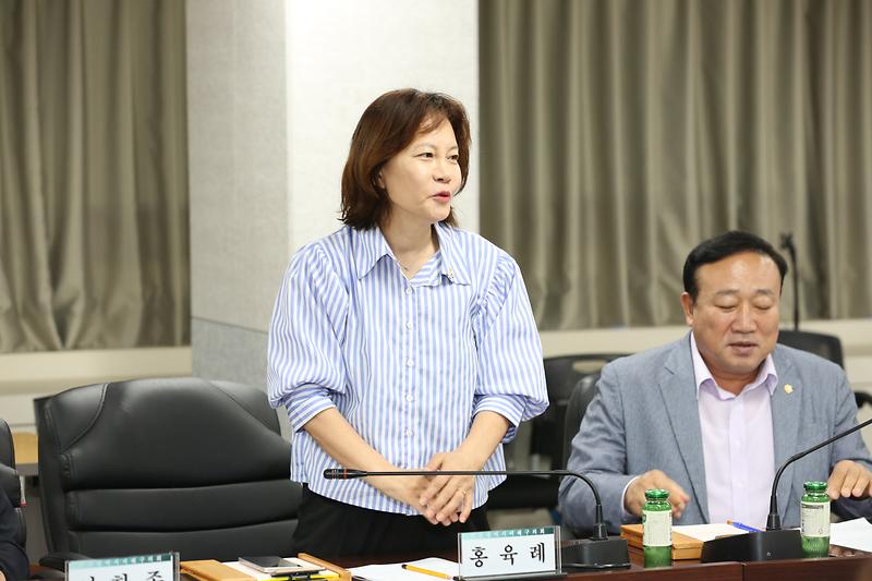 2026.08.24._서해구_주민자치회_조례_개정_관련_의견수렴_간담회_(16)-.jpg 이미지