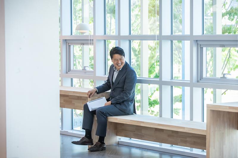 Young_9553.jpg 이미지