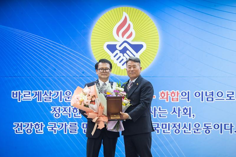 Young_3741.jpg 이미지