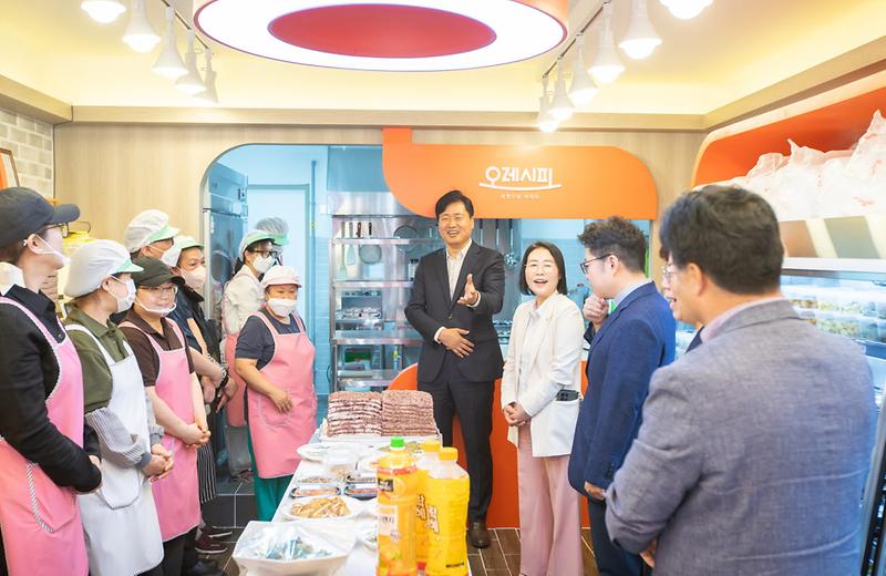 2“따뜻한_반찬으로_이웃에게_위로를∼”_서구지역자활센터_엄마찬스_반찬사업단_개점(1).jpg 이미지