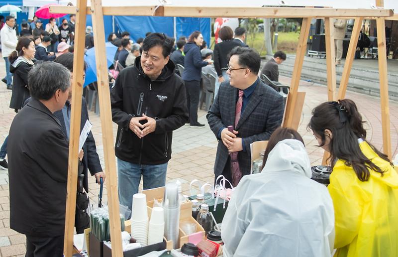 사본_-1인천_서구_제10회_사랑의_헌혈_기념_행사_성황리_개최2_(2).jpg 이미지