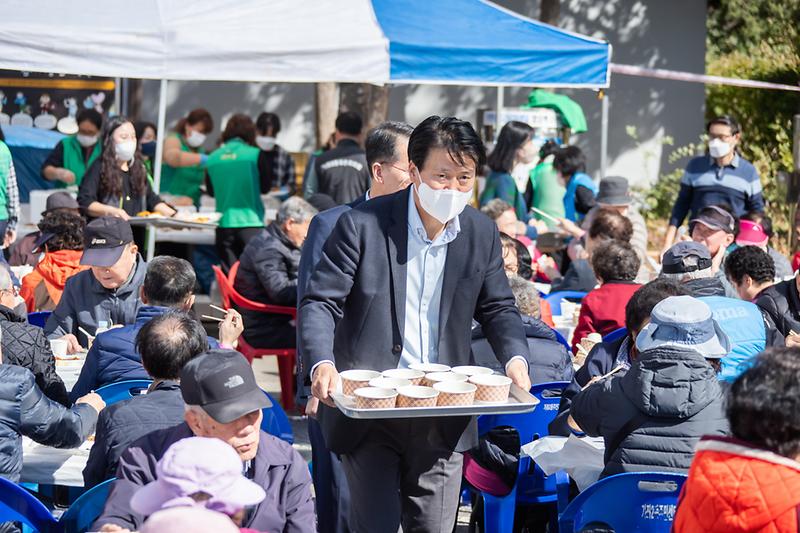 20221019 가좌2동 경로위안잔치 사진