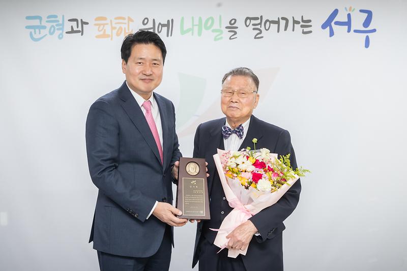 Young-5160.jpg 이미지