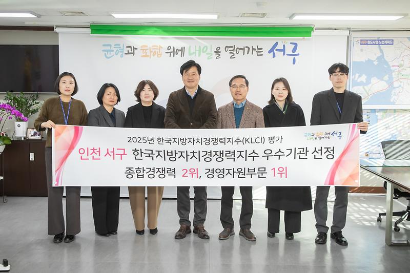 Young-7658.jpg 이미지