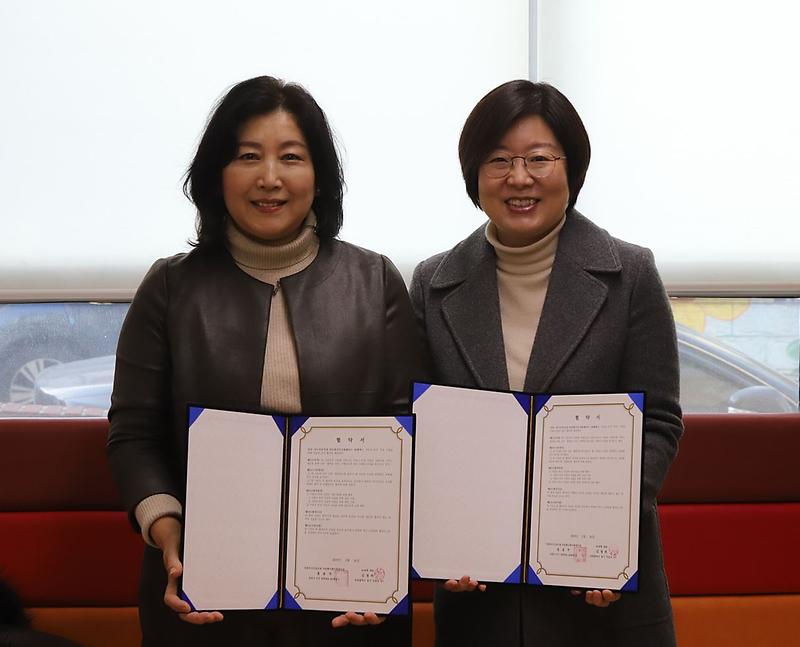 2서구건강가정·다문화가족지원센터_㈜새벽,_미혼모·부_자립역량_강화_협약체결.jpg 이미지