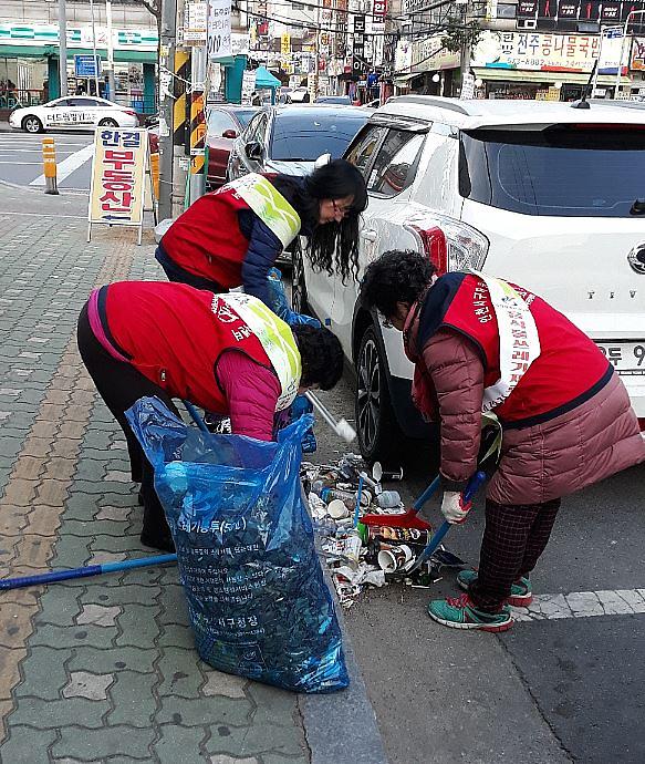 9석남2동_서구걷기협회,_환경정비_전개.jpg 이미지