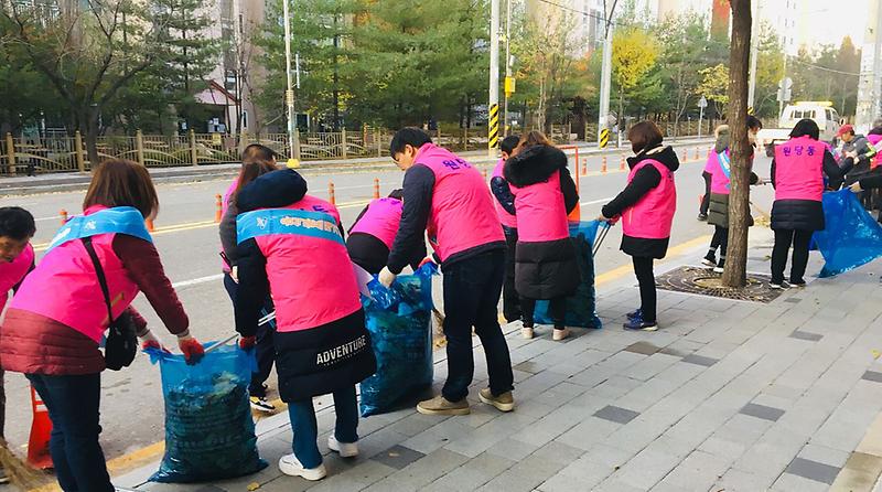 클린업데이를_통해_깨끗하고_살맛나는_원당동_건설.jpg 이미지