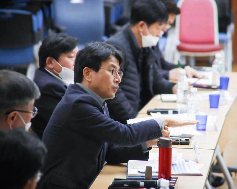 1성숙한_주민자치로_‘구민이_주인’인_서구시대_연다!__주민자치회_컨설팅_2.jpg 이미지