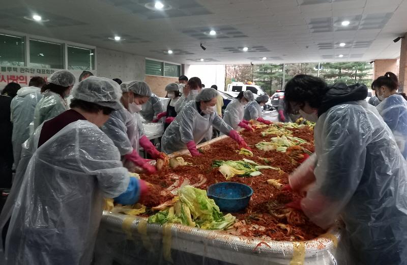 3정성_듬뿍_김장김치,_어려운_이웃과_나눠요~_.jpg 이미지