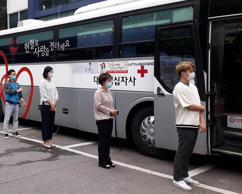 5연희동,_‘사랑의_헌혈’_동참…“누군가에게_소중한_내일의_희망”.jpg 이미지