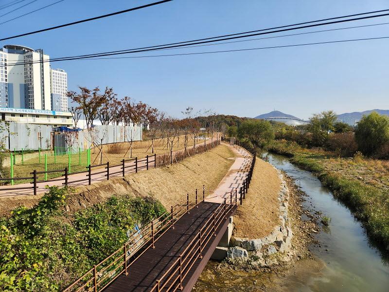 1‘경서3구역,_水세권_누린다’···서구,_공촌천_생태환경_개선_완료__(3).jpg 이미지