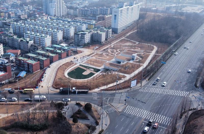 1서구,_‘석남이음숲’_조성_마무리...인천_최대_완충녹지_탄생__(3).jpg 이미지