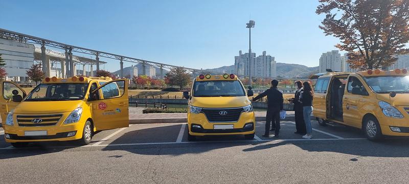 3서구,_지역아동센터_통학버스_안전_점검···안전_운전_교육_병행__(1).jpg 이미지