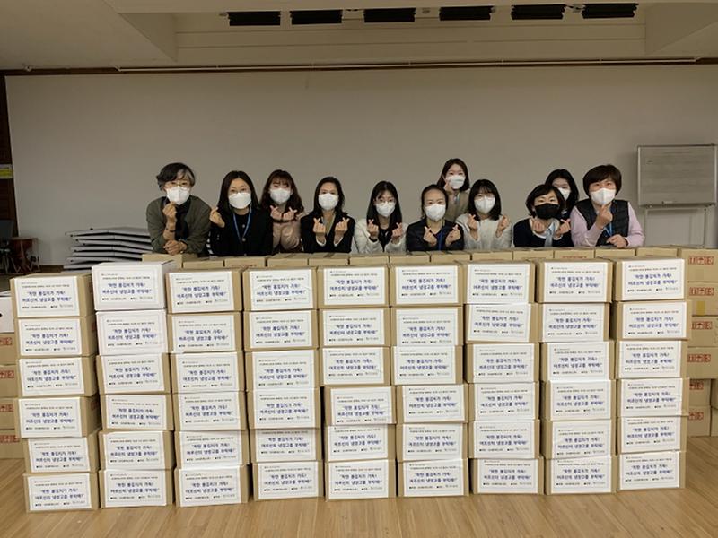 6서구노인복지관,_어르신_200여_명에게_봄철_햇김치_전달_.jpg 이미지