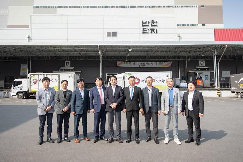 1기업_방문한_강범석_청장,_‘현장_소통으로_맞춤_지원책_마련’__(2).jpg 이미지
