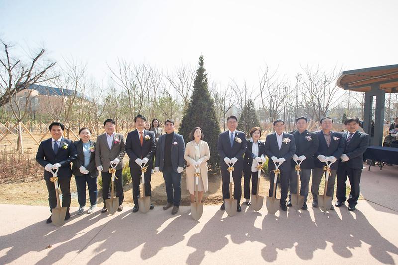 1서구,_석남이음숲_내_미세먼지_차단숲_준공··석남·청라_일대_8만㎡_규모_숲_갖춰__(4).jpg 이미지